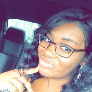 Meet your Posher, Takia